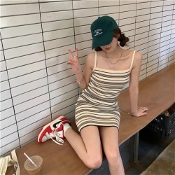 Suspender dress for women in summer 2024 new style striped suit with slim waist and hip-hugging knitted skirt